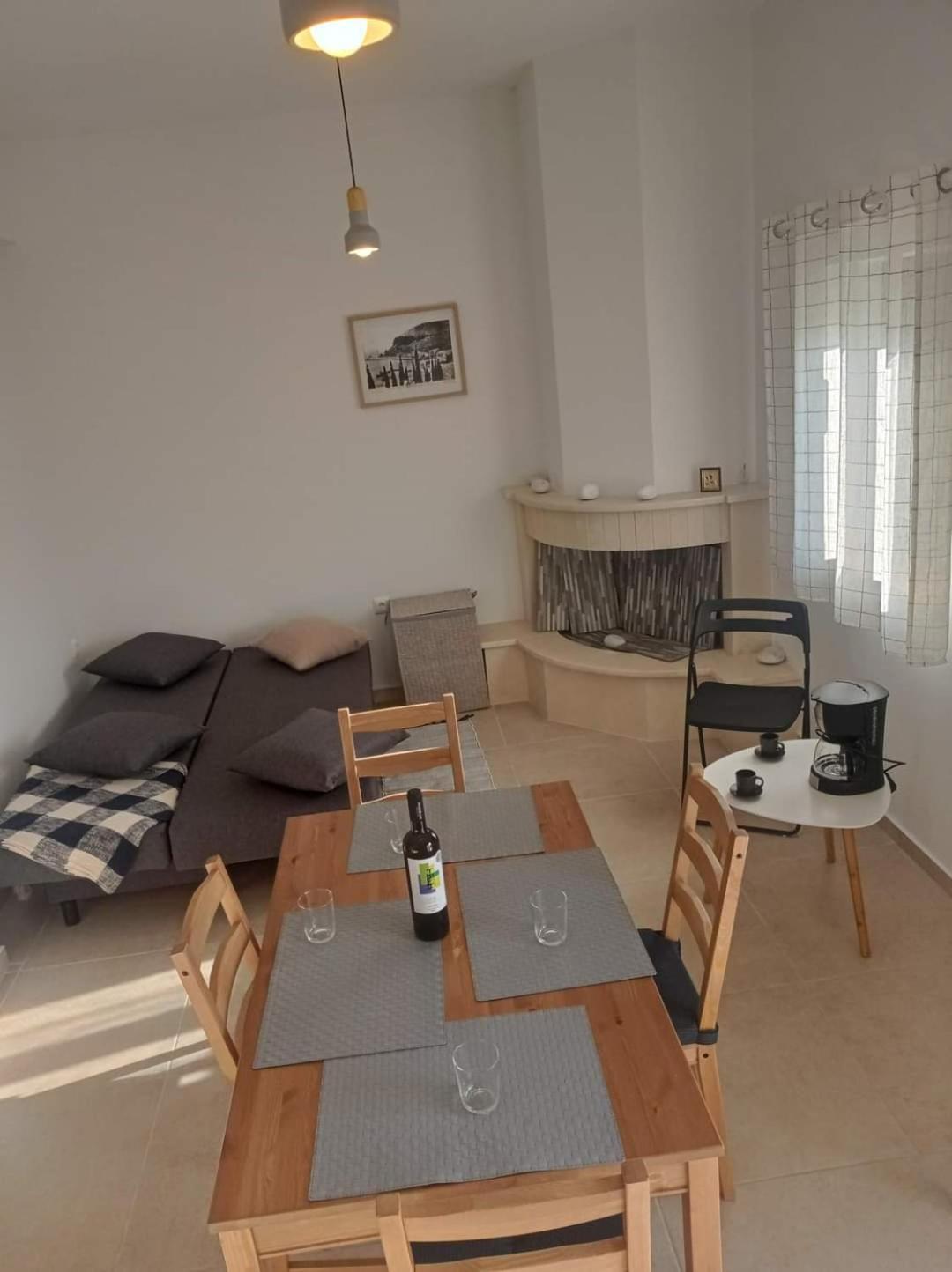 Vina'S Stone House Villa Liménion Eksteriør billede